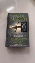 George R.R. Martin - 1 Oude vetes, nieuwe strijd, Boeken, Ophalen of Verzenden, George R.R. Martin