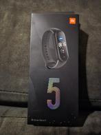 Mi Smart Band 5 met oplader, Handtassen en Accessoires, Smartwatches, Xiaomi, Zwart, Ophalen of Verzenden, Zo goed als nieuw