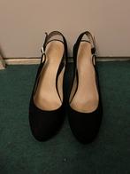 Escarpins noir Eram taille 38 effet daim, Éram, Escarpins, Enlèvement, Porté