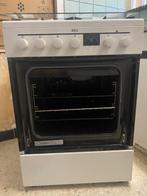 Cuisinière à gaz AEG avec four électrique, Electroménager, Gaz, 85 à 90 cm, 4 zones de cuisson, Comme neuf