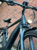 (WEINIG KM’S!!) Cube heren e-bike Bosch !!, Fietsen en Brommers, Ophalen, Zo goed als nieuw, 51 tot 55 cm, Cube