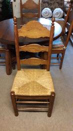 tafel + 4 stoelen, Huis en Inrichting, Ophalen, Zo goed als nieuw, Vier personen, 100 tot 150 cm