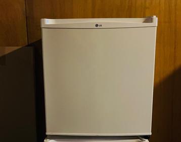 Minibar met vriesvak (LG), Avec compartiment congélateur, Moins de 45 cm, Enlèvement, Utilisé