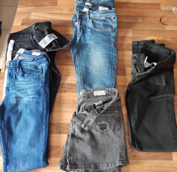 Jeansset voor meisjes beschikbaar voor biedingen
