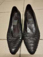 Een paar schoenen op hoge hakken kleur zwart, Kleding | Dames, Zo goed als nieuw, Ophalen