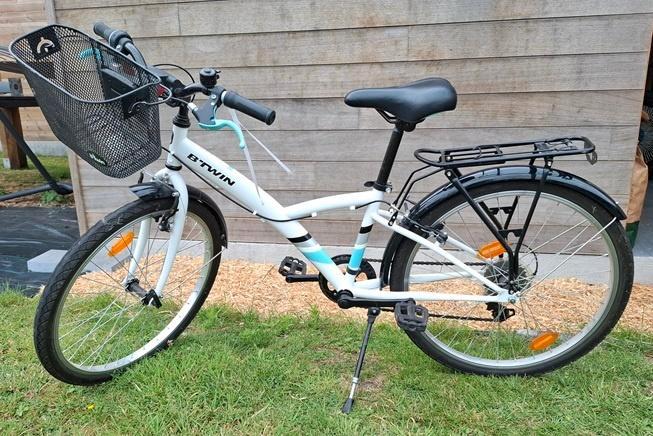 BTWIN meisjesfiets 20 inch Wit, Vélos & Vélomoteurs, Vélos | Filles, Comme neuf, 20 pouces, Vitesses, Enlèvement ou Envoi