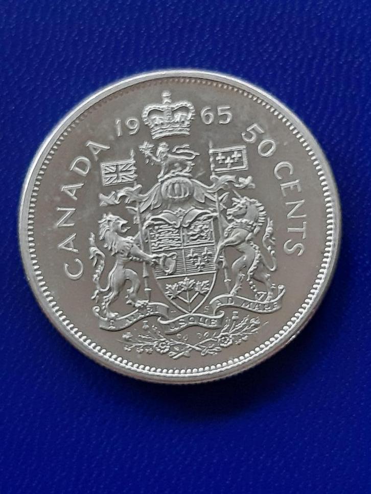 1965 Canada 50 cents in zilver Elizabeth II, Postzegels en Munten, Munten | Amerika, Losse munt, Noord-Amerika, Zilver, Verzenden