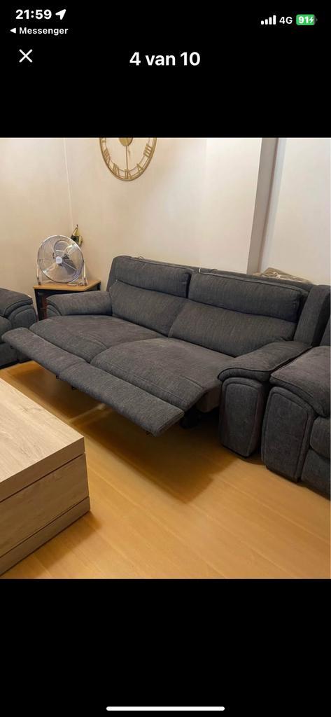 Le salon complet 3+3+2 est en parfait état avec RELAX SYSTEM, Antiquités & Art, Antiquités | Meubles | Tables, Enlèvement