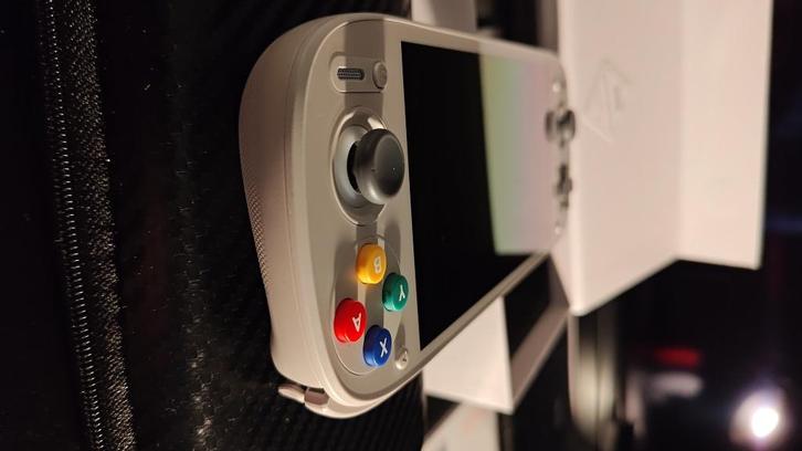 Retroid Pocket 5 + 512 GB sdCard extrime Pro, Games en Spelcomputers, Spelcomputers | Nintendo Game Boy, Nieuw, Overige modellen