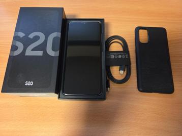 Samsung S20 in perfecte staat met Spigen hoes, Télécoms, Avec simlock (verrouillage SIM), 10 mégapixels ou plus, Galaxy S20, Enlèvement ou Envoi