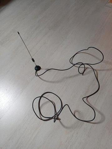 Retro mobile telefoon antenne  beschikbaar voor biedingen