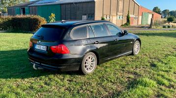 BMW 318d touring automaat beschikbaar voor biedingen