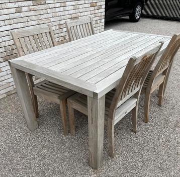 Gloster set Teak tafel en 4 stoelen beschikbaar voor biedingen