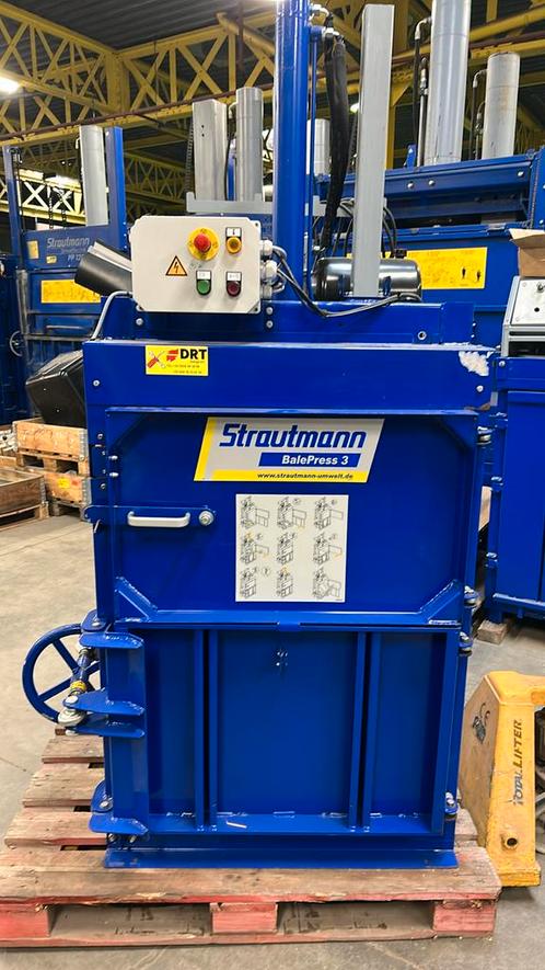 Strautmann BalePress 3, Zakelijke goederen, Machines en Bouw | Industrie en Techniek, Ophalen of Verzenden
