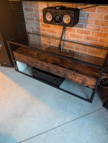 Tv wand meubel / Side table  beschikbaar voor biedingen