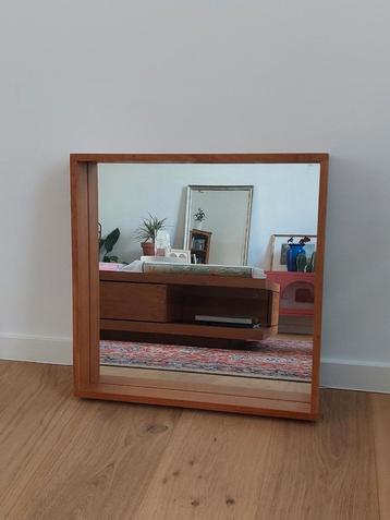 Houten vierkante spiegel, Huis en Inrichting, Woonaccessoires | Spiegels, Ophalen, Zo goed als nieuw, Vierkant
