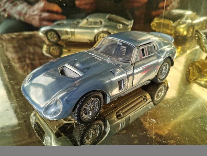 modelauto 1965 Test Mule Cobra, Hobby en Vrije tijd, Modelauto's | 1:18, Zo goed als nieuw, Auto, Overige merken, Ophalen