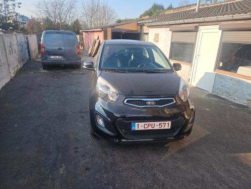 Kia picanto met keuring, Auto's, Kia, Particulier, Picanto, Trekhaak, Benzine, Euro 5, 5 deurs, Handgeschakeld, Zwart, Voorwielaandrijving
