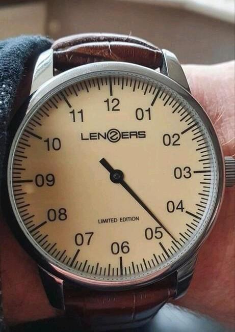 Lenzers LEW 201 limited edition, Handtassen en Accessoires, Horloges | Heren, Zo goed als nieuw, Leer, Ophalen