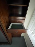 Antieke kleerkast in kerselaar, Huis en Inrichting, Ophalen, Gebruikt, 200 cm of meer, 200 cm of meer