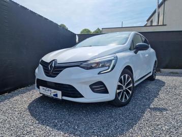 Renault Clio 1.0 TCe 2023 avec 14300 km ! ***GARANTIE DE 12 