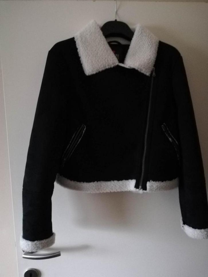 Vest in daim, gevoerd, nieuw maat S, even&odd, Kleding | Dames, Truien en Vesten, Nieuw, Maat 36 (S), Zwart, Ophalen of Verzenden