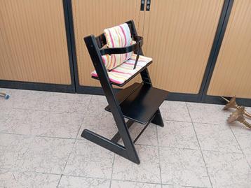 tripp trapp stokke kinderstoel zwart beschikbaar voor biedingen