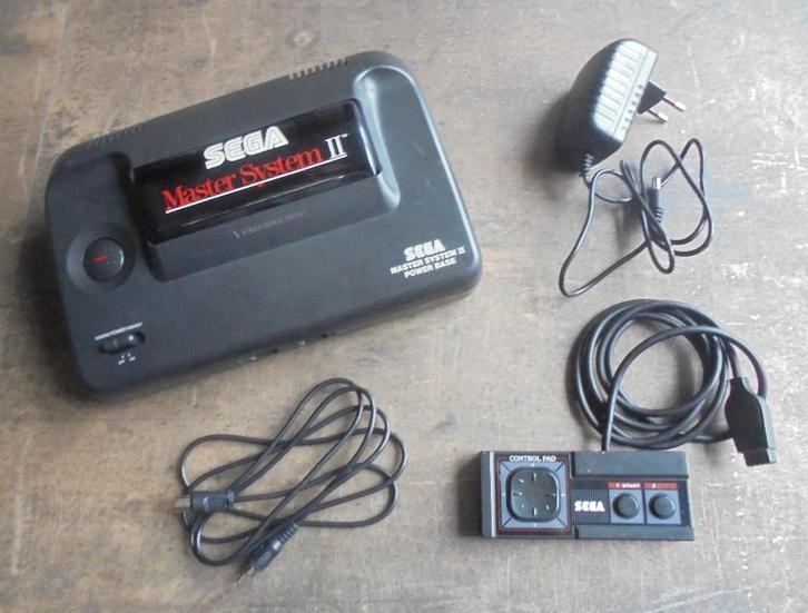 Sega Master System 2 spelconsole (zie foto's), Consoles de jeu & Jeux vidéo, Consoles de jeu | Sega, Utilisé, Master System, Avec 1 manette