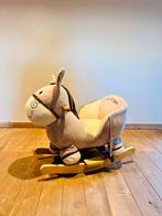 Cheval à bascule, Enfants & Bébés, Jouets | Jouets a bascule, Enlèvement, Comme neuf