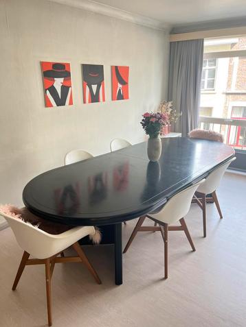 Grote luxe desing eettafel 350x120 cm beschikbaar voor biedingen