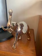 Standbeeld van een olifant, Verzamelen, Beelden en Beeldjes, Ophalen of Verzenden, Zo goed als nieuw