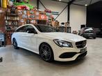 MERCEDES CLA 180 BENZINE AMG-LINE - TOPSTAAT - GARANTIE -, Auto's, CLA, Parkeersensor, 4 cilinders, Wit
