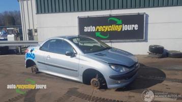 Peugeot 206 CC onderdelen (kleur: EYLC) donorauto beschikbaar voor biedingen
