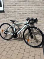 Triban RC120 race-/racefiets: maat s — uitstekende staat, Fietsen en Brommers, Minder dan 10 versnellingen, Heren, Aluminium, Zo goed als nieuw