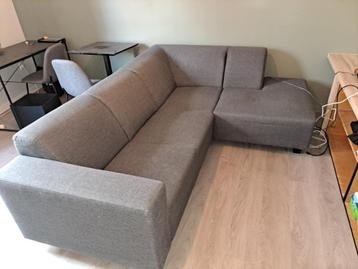 Hoeksalon donkergrijs 1,5j oud Nwprijs:649€!! beschikbaar voor biedingen