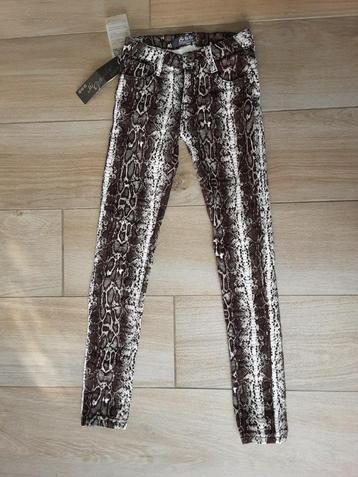 Nieuw met label: lange meisjes broek mt 10 jaar / 140 *G66* beschikbaar voor biedingen