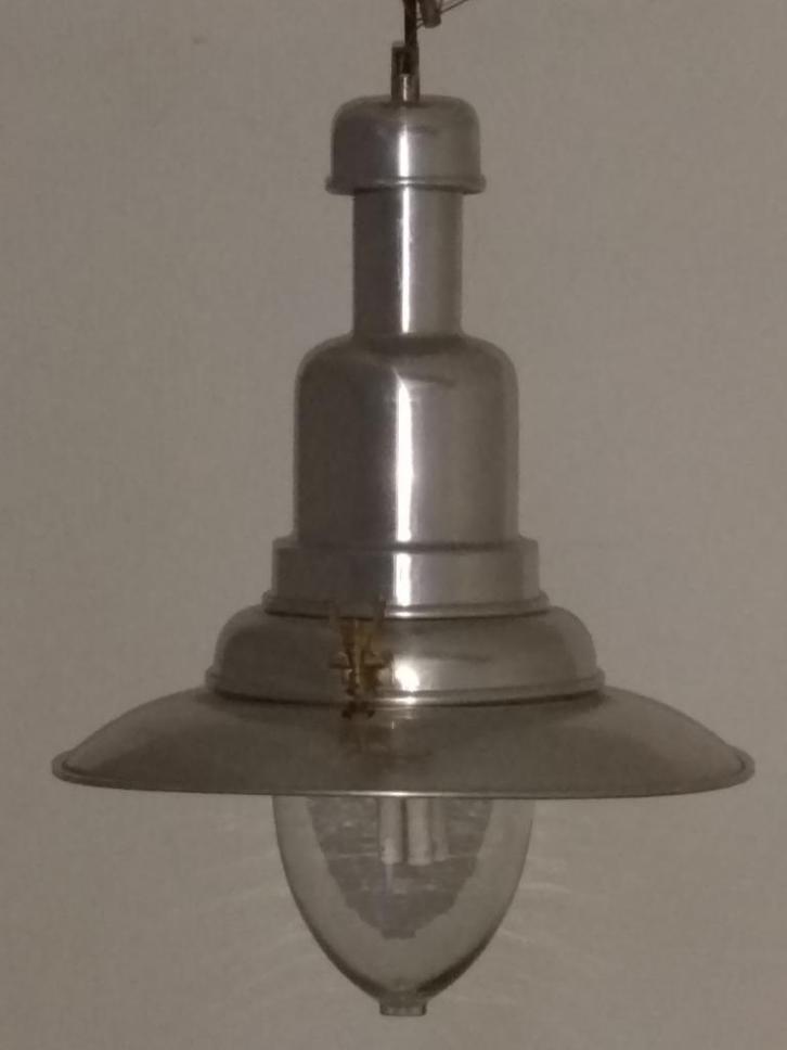 Jolie lampe style industriel, Maison & Meubles, Lampes | Suspensions, Utilisé, 50 à 75 cm, Verre, Métal, Enlèvement ou Envoi