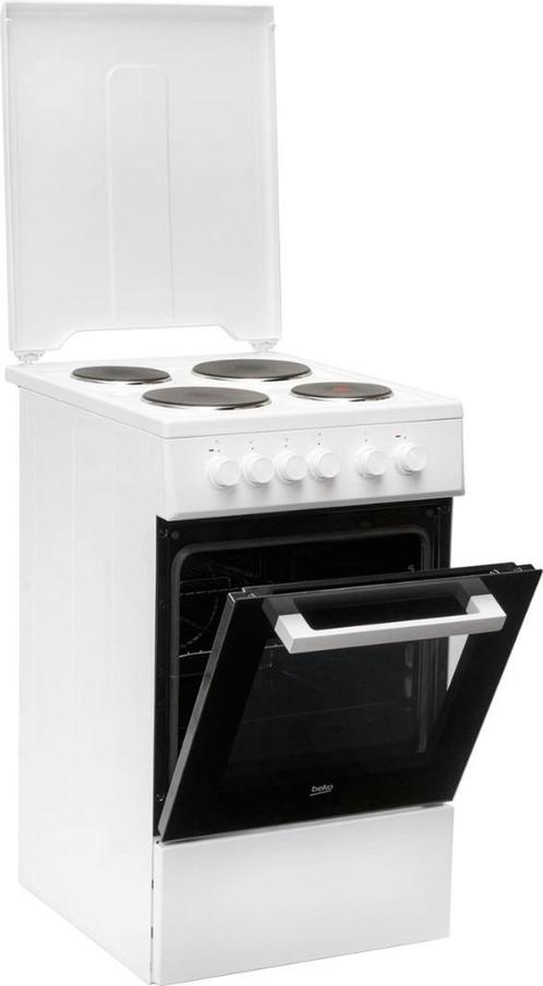 Eigenlijk splinternieuw fornuis Beko  FSS56000GW, Elektronische apparatuur, Fornuizen, Zo goed als nieuw, Vrijstaand, Elektrisch