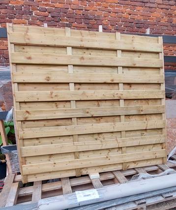 Houten schermen / afsluiting in houten schermen  beschikbaar voor biedingen
