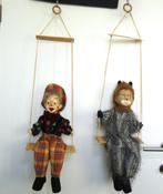 Poupée clowns sur balançoire 50 cm en porcelaine😍😀🎵🤗👌, Collections, Poupées, Comme neuf, Enlèvement ou Envoi, Poupée