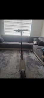 Aovo pro elektrische step (bekijk de beschrijving), Huis en Inrichting, Zetels | Complete zithoeken, Ophalen, Zo goed als nieuw