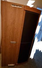 Kader bed met hoofdeinde in lederlook 200 x 160, Huis en Inrichting, Slaapkamer | Bedden, Hout, Ophalen
