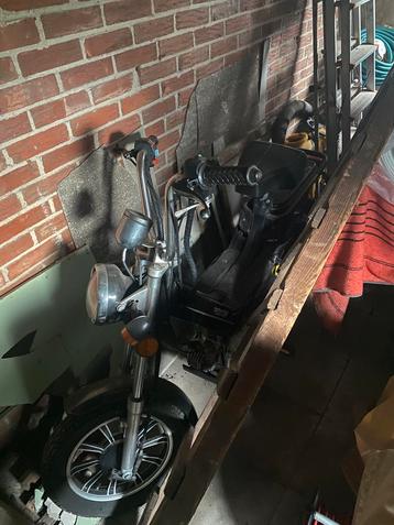 Schuurvonst brommer, Motos, Enlèvement