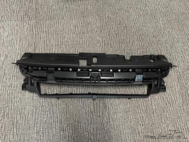 Peugeot 208 opel corsa f voorbumper paneel boven houder, Auto-onderdelen, Carrosserie, Bumper, Opel, Voor, Nieuw