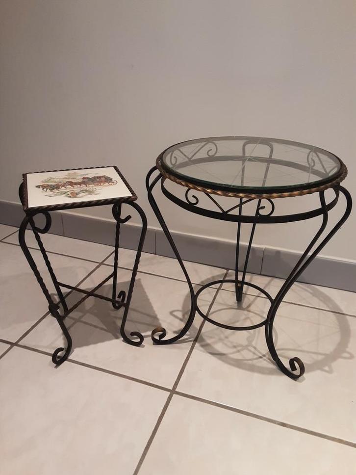 Retro tafeltjes ! BEKIJK DE FOTO'S, Huis en Inrichting, Tafels | Bijzettafels, Zo goed als nieuw, Rond, Glas, Ophalen