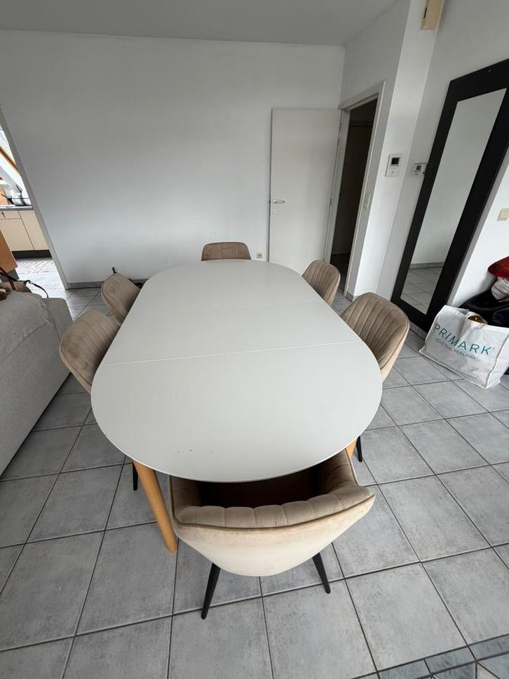 Table extensible blanche crème avec/sans chaises, Jardin & Terrasse, Ensembles de jardin, Comme neuf, Table à dinner, Enlèvement