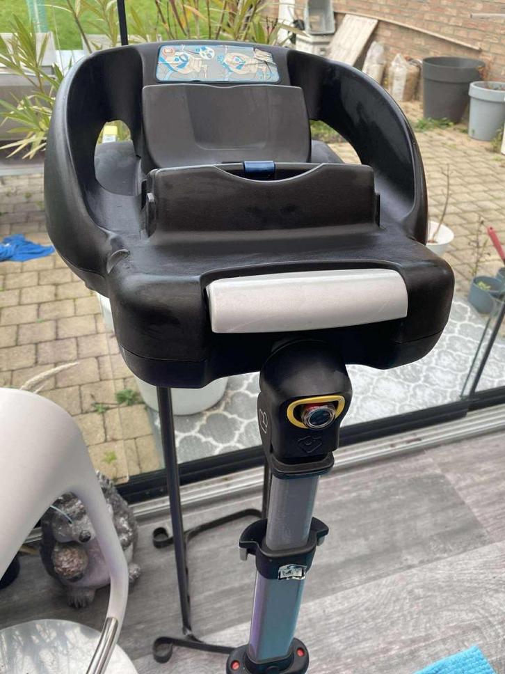 Base Isofix+ Maxi Cosy, Enfants & Bébés, Sièges auto, Utilisé, Maxi-Cosi, 0 à 18 kg, Ceinture de sécurité ou Isofix, Enlèvement