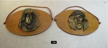 2 Wandbeelden van Maagd Maria en Christus - 26x18 beschikbaar voor biedingen