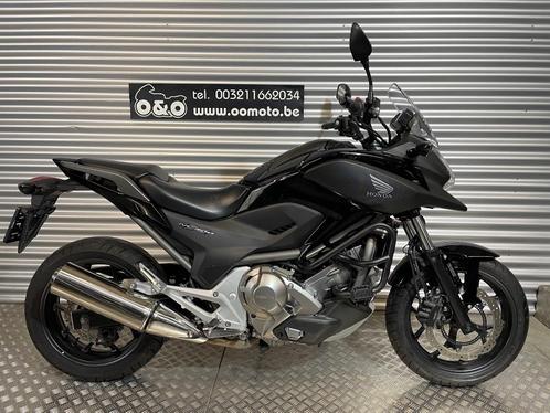 Honda NC700X DCT ABS 35KW + Garantie + GRATIS onderhoud!, Motoren, Motoren | Honda, Bedrijf, Toermotor, 12 t/m 35 kW, 2 cilinders