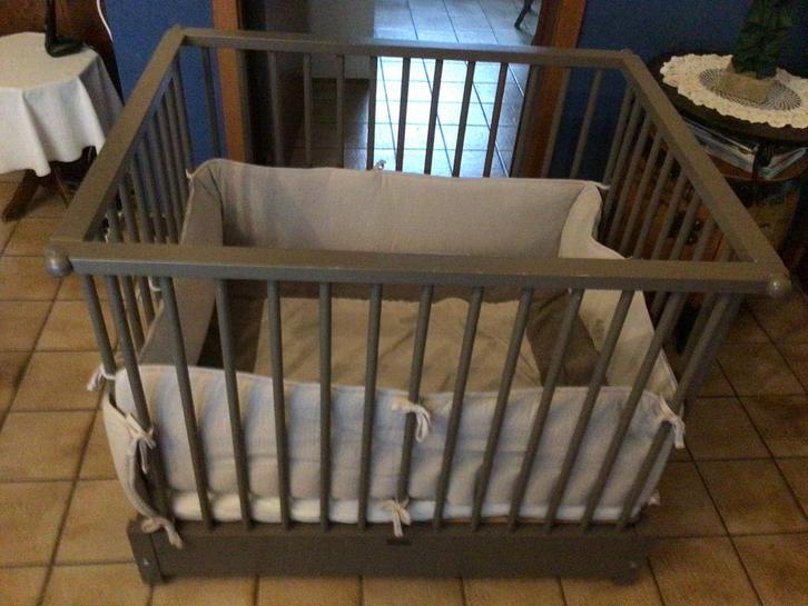 Kinderpark met toebehoren, Kinderen en Baby's, Babyparken, Zo goed als nieuw, Wieltjes, Ophalen